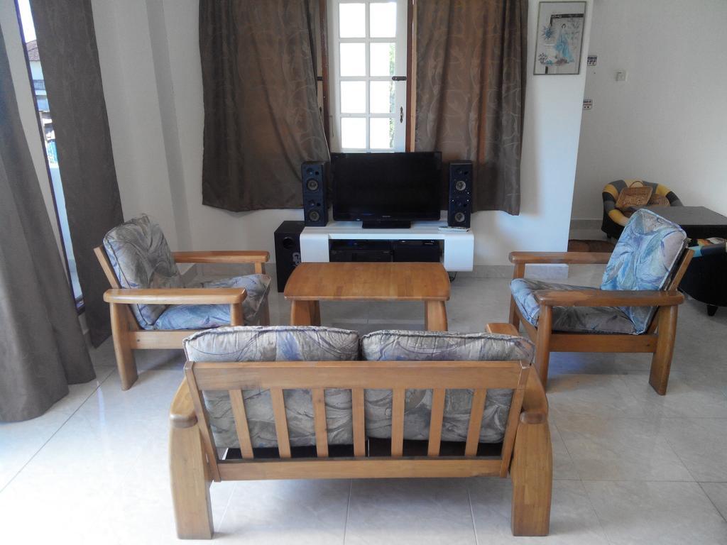 Formula One Bed And Breakfast F1 Sepang Klia Klia2 Kuala Lumpur International Airport Transit นิไล ภายนอก รูปภาพ